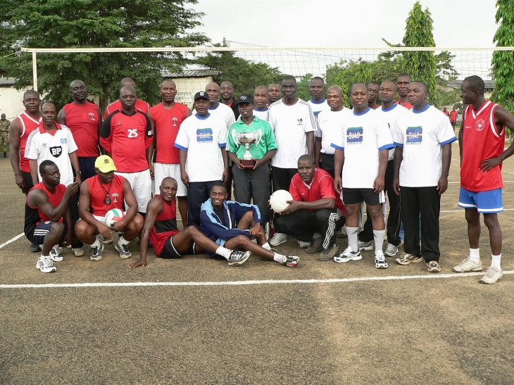 FRCI: Cérémonies de prise d’armes et clôture des journées de cohésion et de l’environnement des forces terrestres (Akouédo ancien camp)